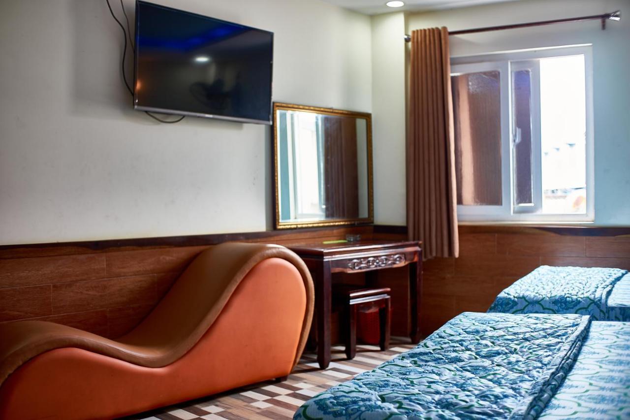 Hoa Anh Dao 2 Hotel Thuận An Ngoại thất bức ảnh