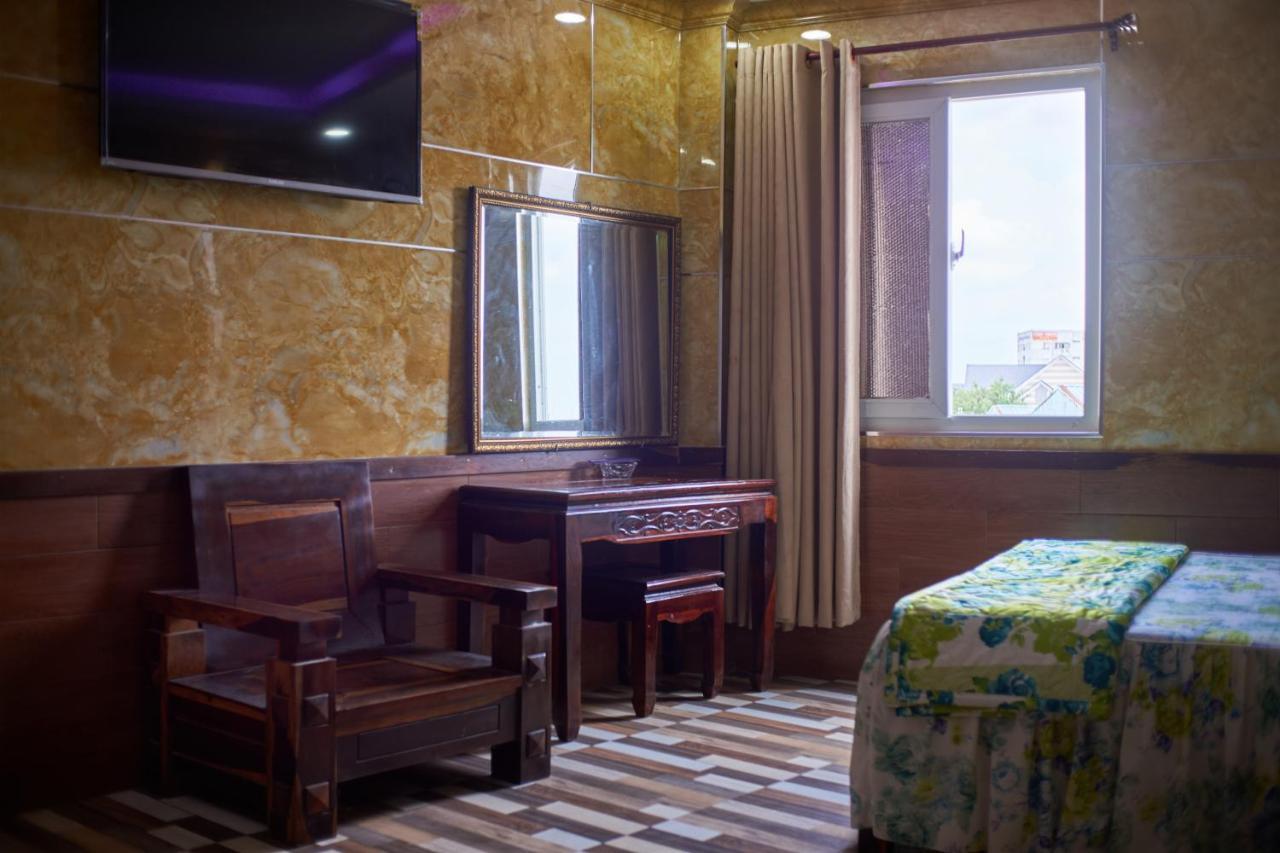 Hoa Anh Dao 2 Hotel Thuận An Ngoại thất bức ảnh